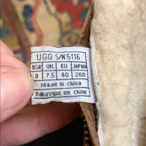 UGG Boots - Picture 8 of 10